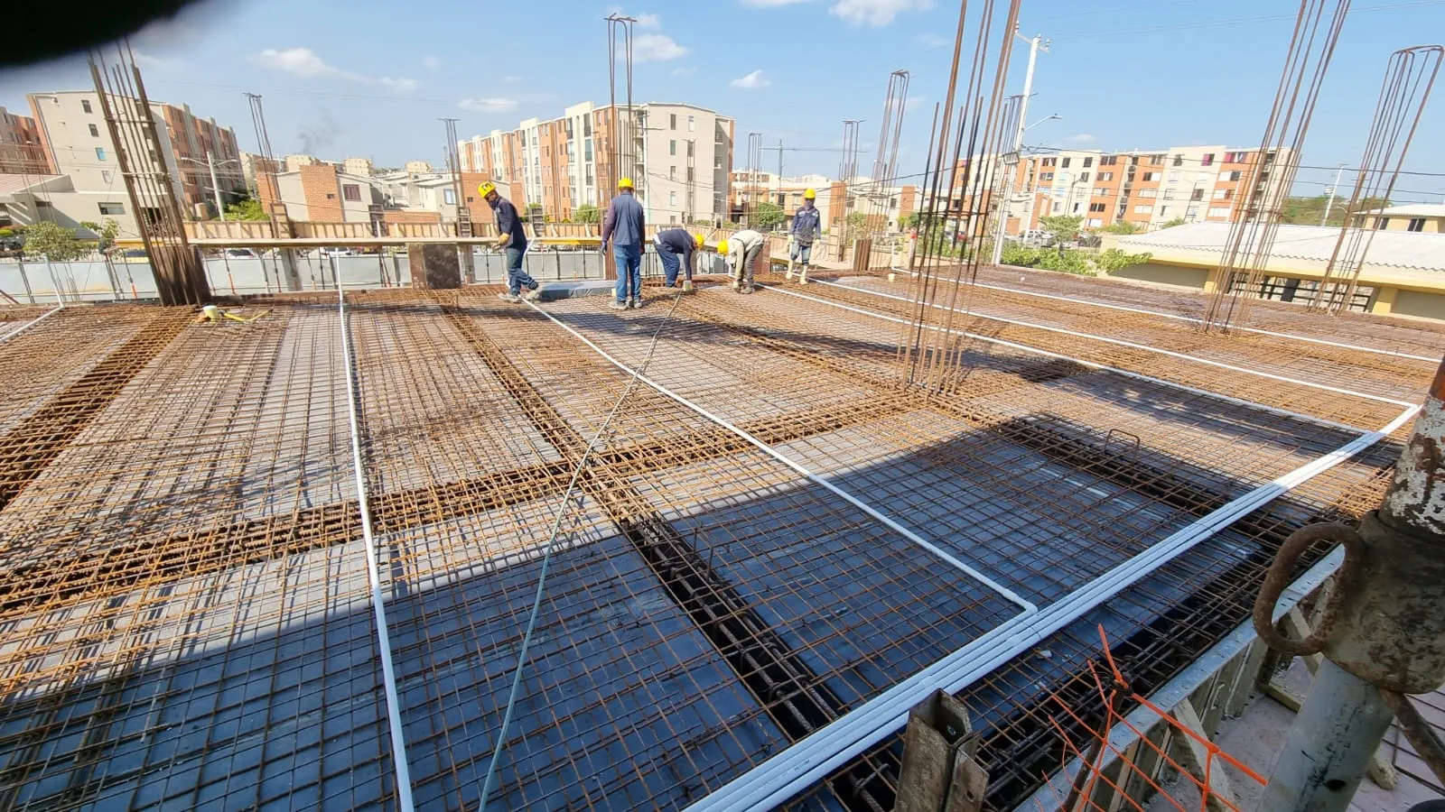 EDIFICIO B- INSTALACIÓN DE TUBERIA HIDRÁULICA DE LOSA DE ENTREPISO 2 EJES 2´ - 3´ Y C - G (01-02-2022)_19